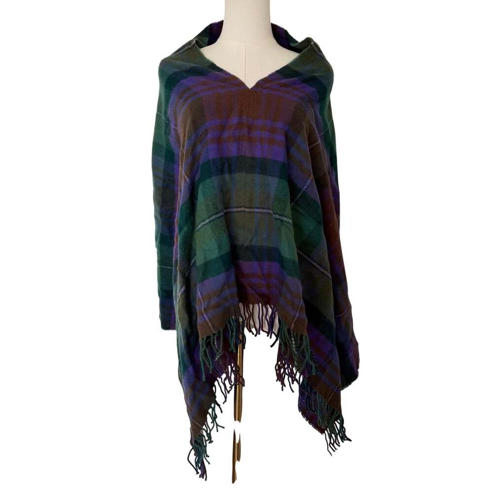 Lochcarron 100% Lambswool Plaid Tartan Cape Poncho Fringe Wrap Made in Scotland